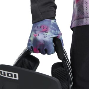 220809_ION_Bike_Glove_Scrub_10Years_30_3674