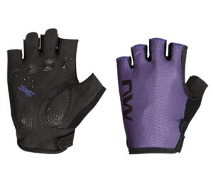 ActiveWGlove_C89202326_127-e1762847862851-300x239
