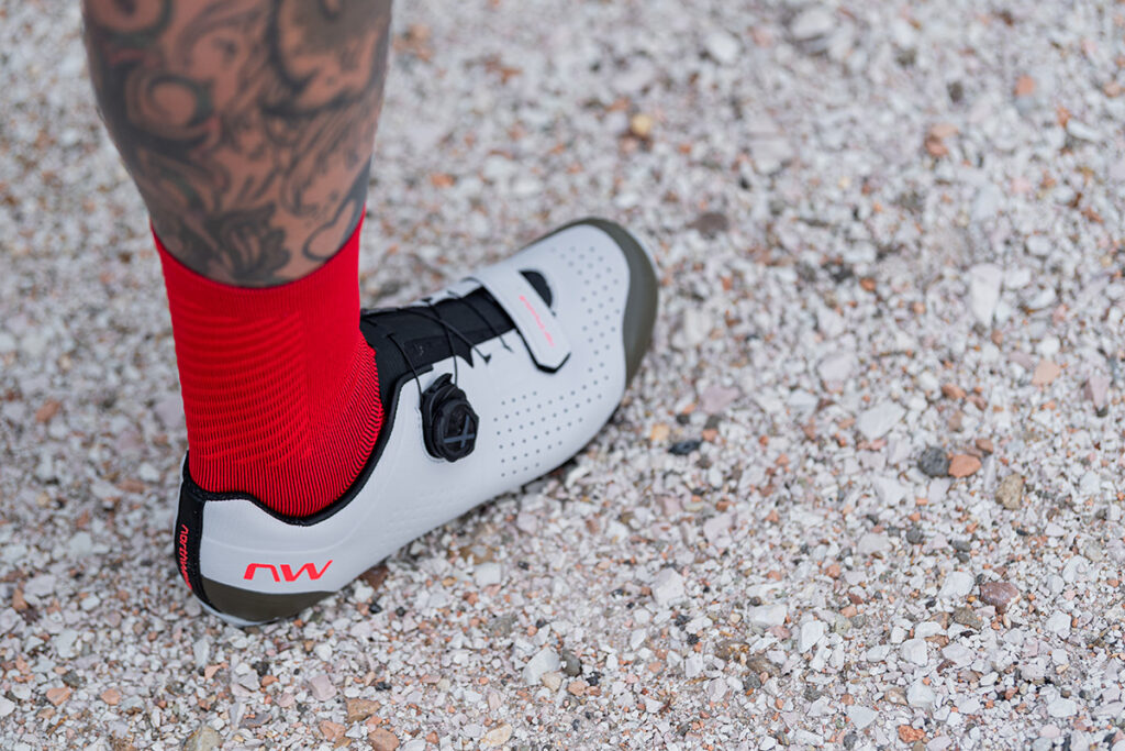 Razer_80252051_NWbike_SS25_798-1024x683