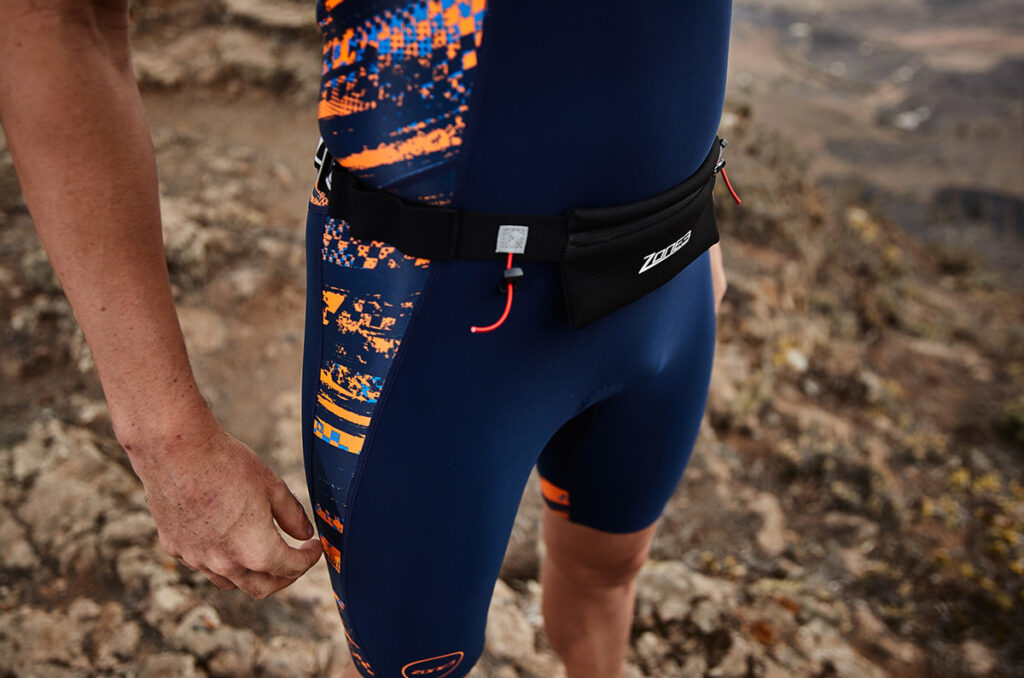 RaceAccessories_NeoprenePouch_ZONE3_RA18RBNP101_5-1024x678