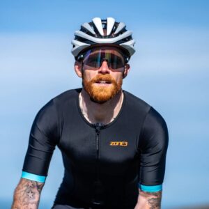 Zone3_Mens_Activate_Short_Sleeve_Trisuit_Black_-_3