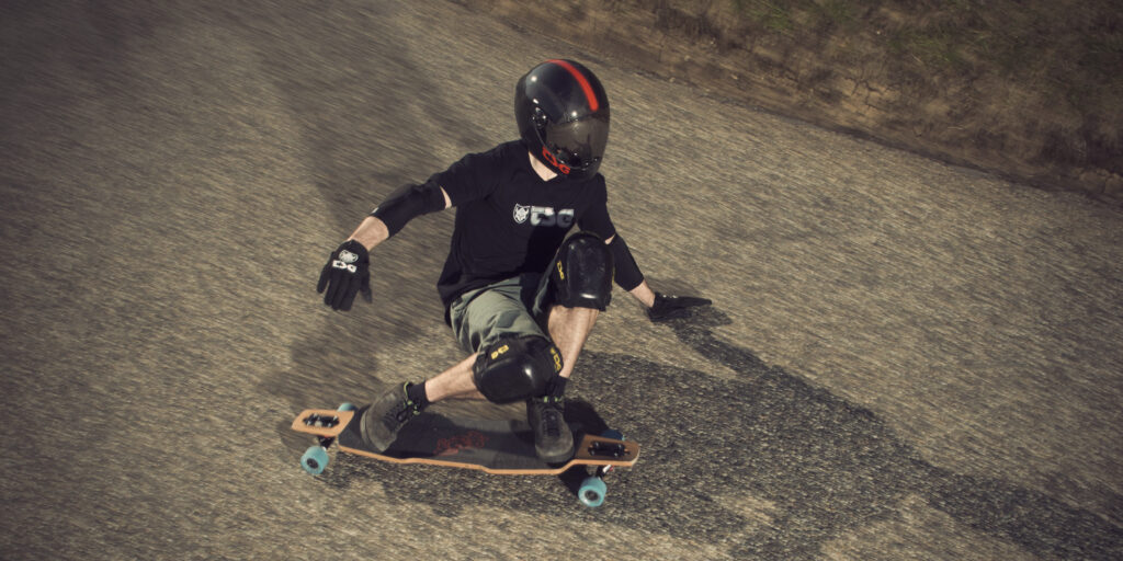 2014_tsg-history_pass-helmet-1024x512