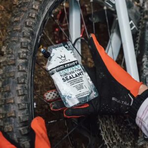Peaty's Holeshot Biofibre Tubeless Sealant