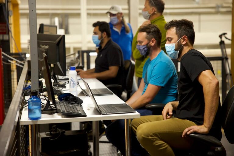 reserve_57_64_details2-768x512