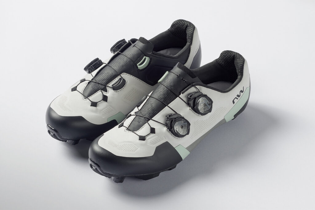 公式】シクロクロスシューズの選び方｜初心者からレース志向まで