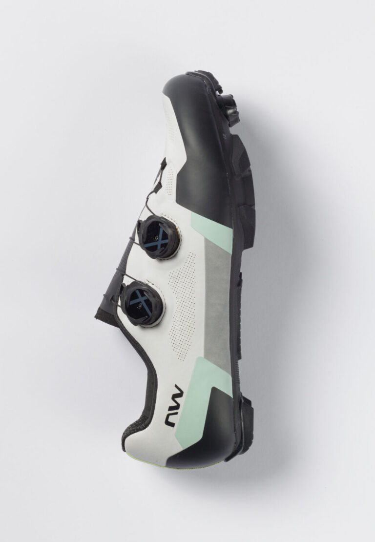 NWBike_SS26_ExtremeXT_side-scaled-e1766129059728-768x1110