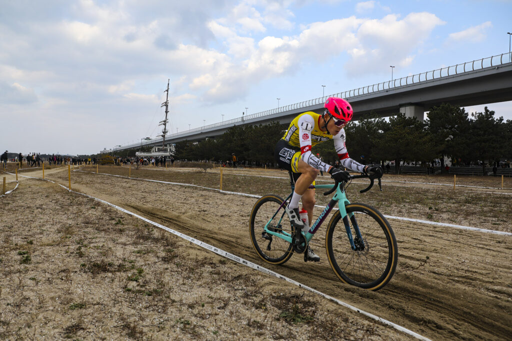 シクロクロス　織田 聖