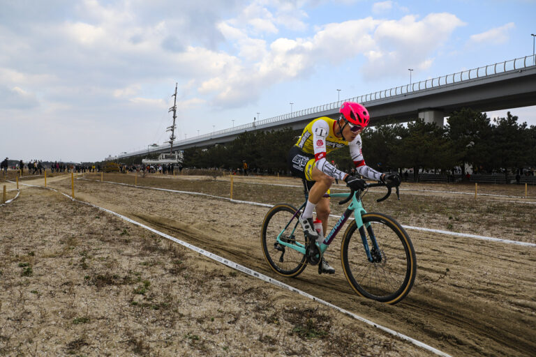 シクロクロス　織田 聖