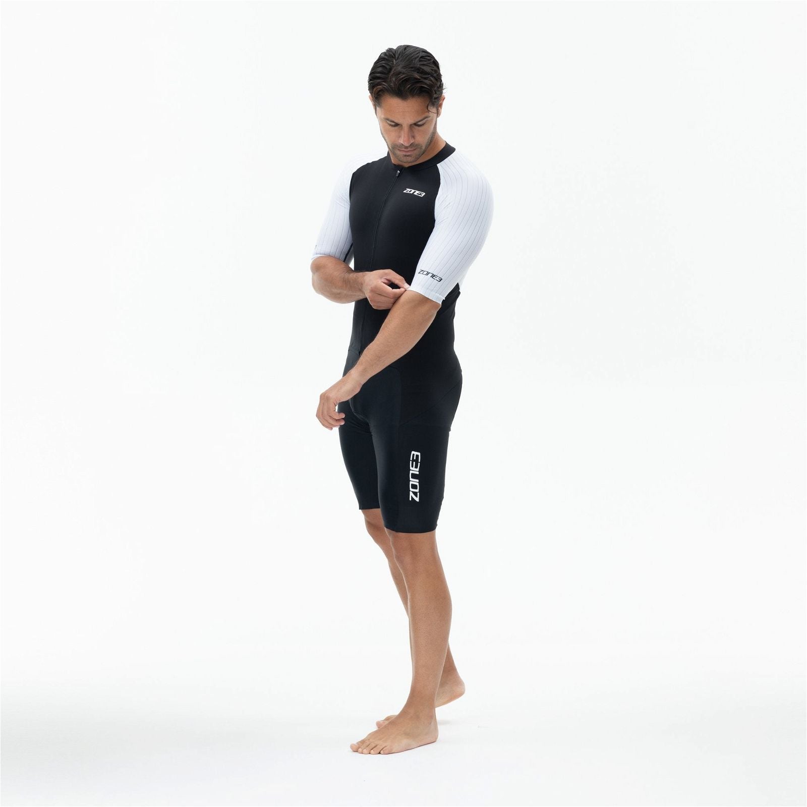 Lava_Long_Distance_Full_Zip_Short_Sleeve_Trisuit_-_ZONE3_UK-587096