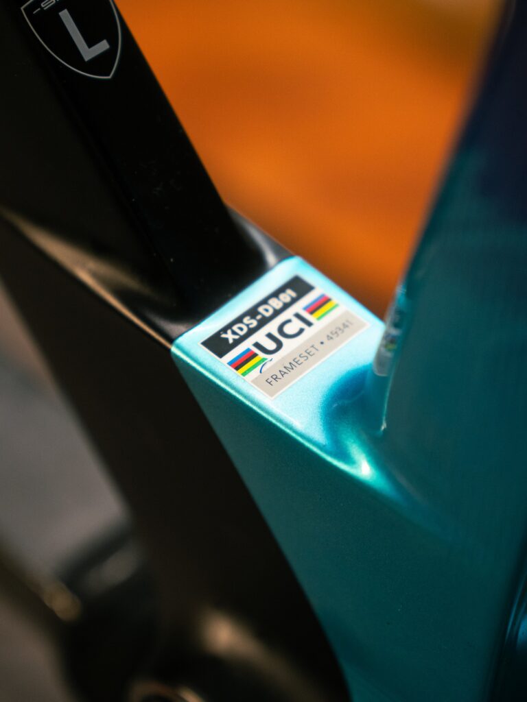 UCIワールドツアーで使用されているX-LABのロードバイク