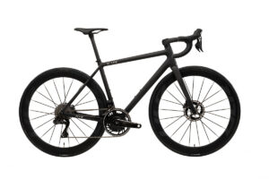RT9_Shadowbox-Black_X-LAB_2026_5-300x200