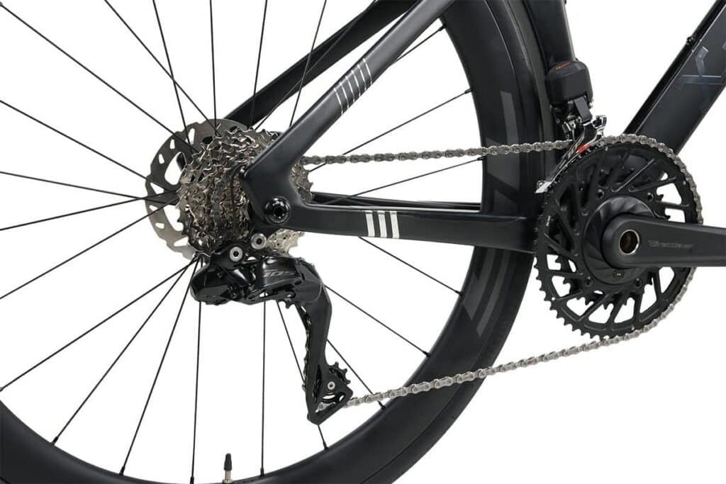 AD7-105-Di2-Branta-C45-SL_Black_X-LAB_2027_LAB00946-1024x683