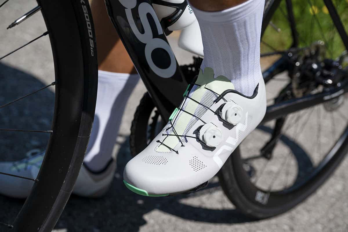 REVOLUTION_80251040_NWbike_SS27_68